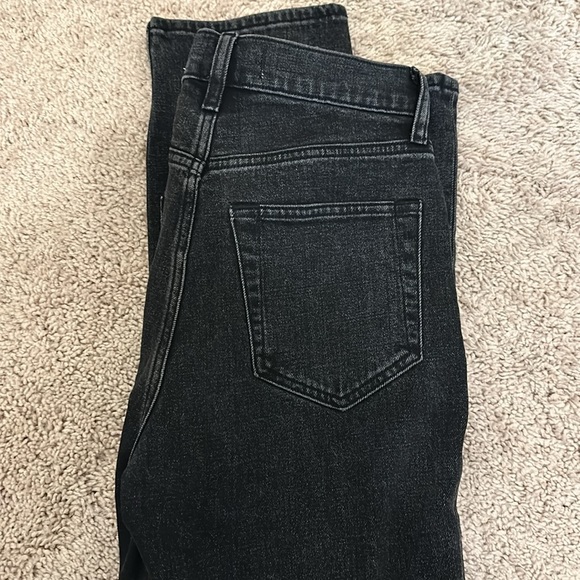 Abercrombie Ultra High Rise 90s Straight Jean with CrissCross Waistband curve25S - Picture 2 of 4